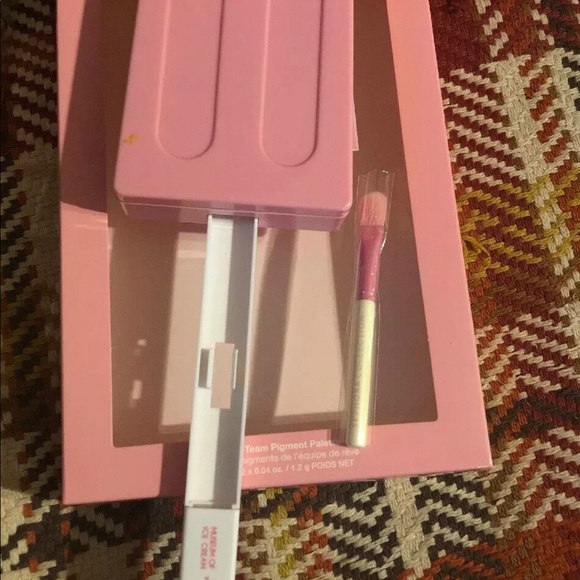 SEPHORA Museum  eyeshadow PALETTE - Picture 5 of 8